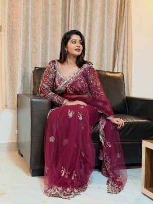 Mouna Guddemane Instagram - I don’t seek approval. I own presence.✨
______________________________________________
Outfit: @rentyourlook_by_chandangowda 
  @chandangowda_official