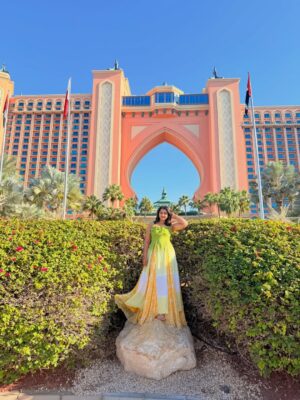 Mouna Guddemane Instagram - Royal mood activated.❤️🦋
.
.
.
.
.
#mouna #dubai #vacation #instagram #fyp