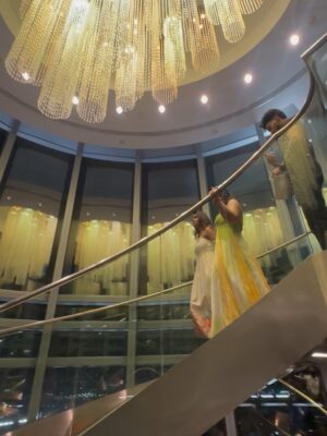 Mouna Guddemane Instagram - Royal mood activated.❤️🦋
.
.
.
.
.
#mouna #dubai #vacation #instagram #fyp