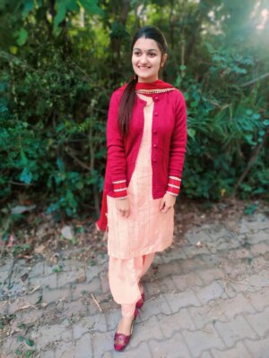 Muskan Thakur Instagram - 😍❤️😍
#ootd #punjabi #himachali #suit #girl #viral #trending #explore #muskan____thakur