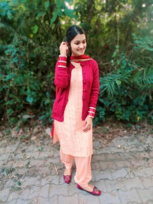 Muskan Thakur Instagram - 😍❤️😍
#ootd #punjabi #himachali #suit #girl #viral #trending #explore #muskan____thakur