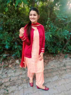 Muskan Thakur Instagram - 😍❤️😍
#ootd #punjabi #himachali #suit #girl #viral #trending #explore #muskan____thakur