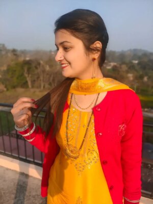 Muskan Thakur Instagram - 😍🧡😍
#ootd #punjabi #himachali #suit #girl #viral #trending #explore #muskan____thakur