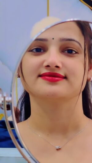 Muskan Yadav Instagram - Touchwood š§æ @thesilverdelight