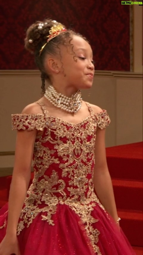 Mykal-Michelle Harris - 237.2K Likes - Alice is at it again!!! Part TWO of our season 6 premiere coming this Sunday!!! Come join us on @disneychannel at 8pm local programming and see how we finish Rae-cationing. 🤣🤣. #alice #kimraisingkim #disneychannel #disneykid #ravenshome #disney #london #dutchess