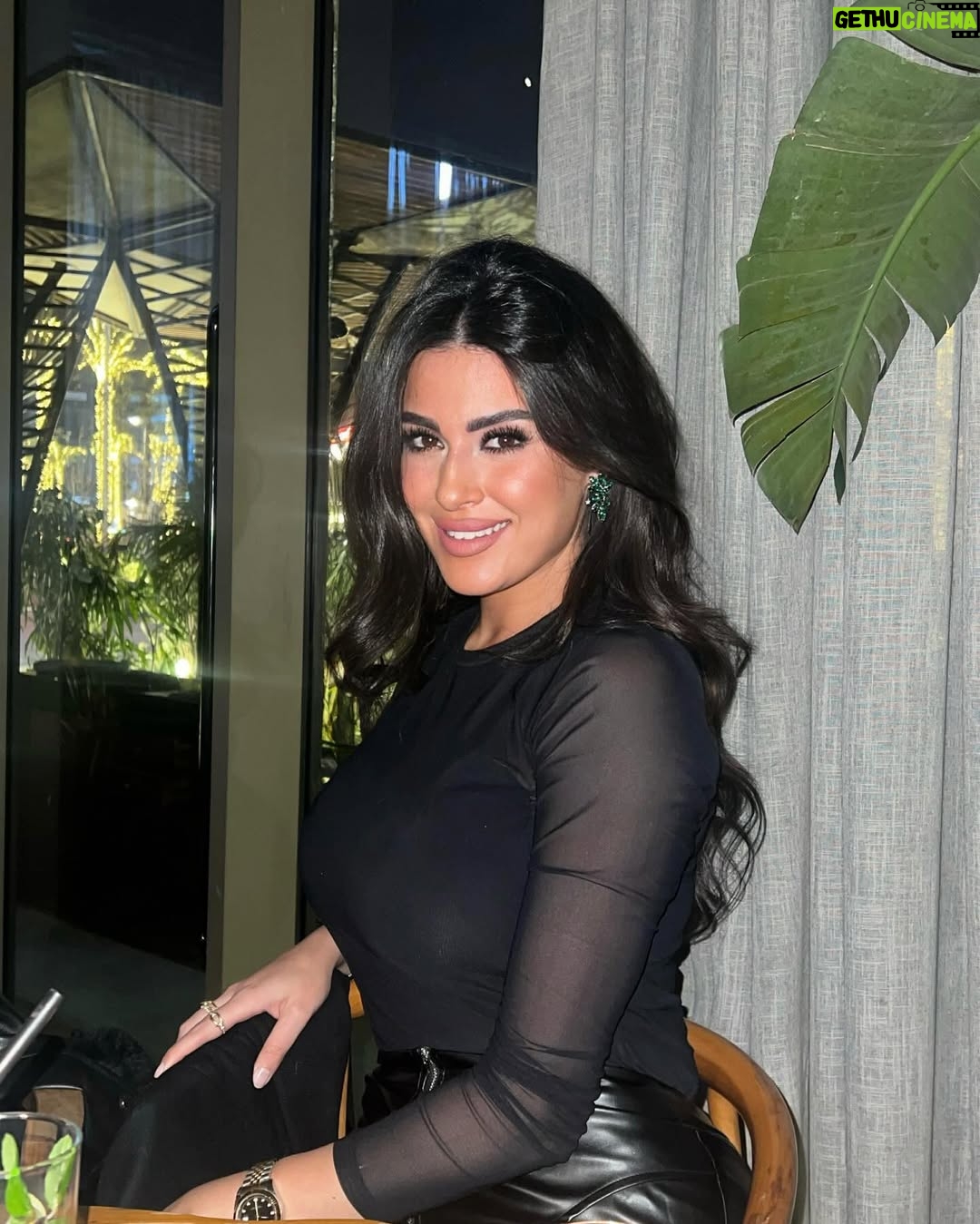 Myrna Nour El Din - 124.8K Likes - ♠️🖤♠️