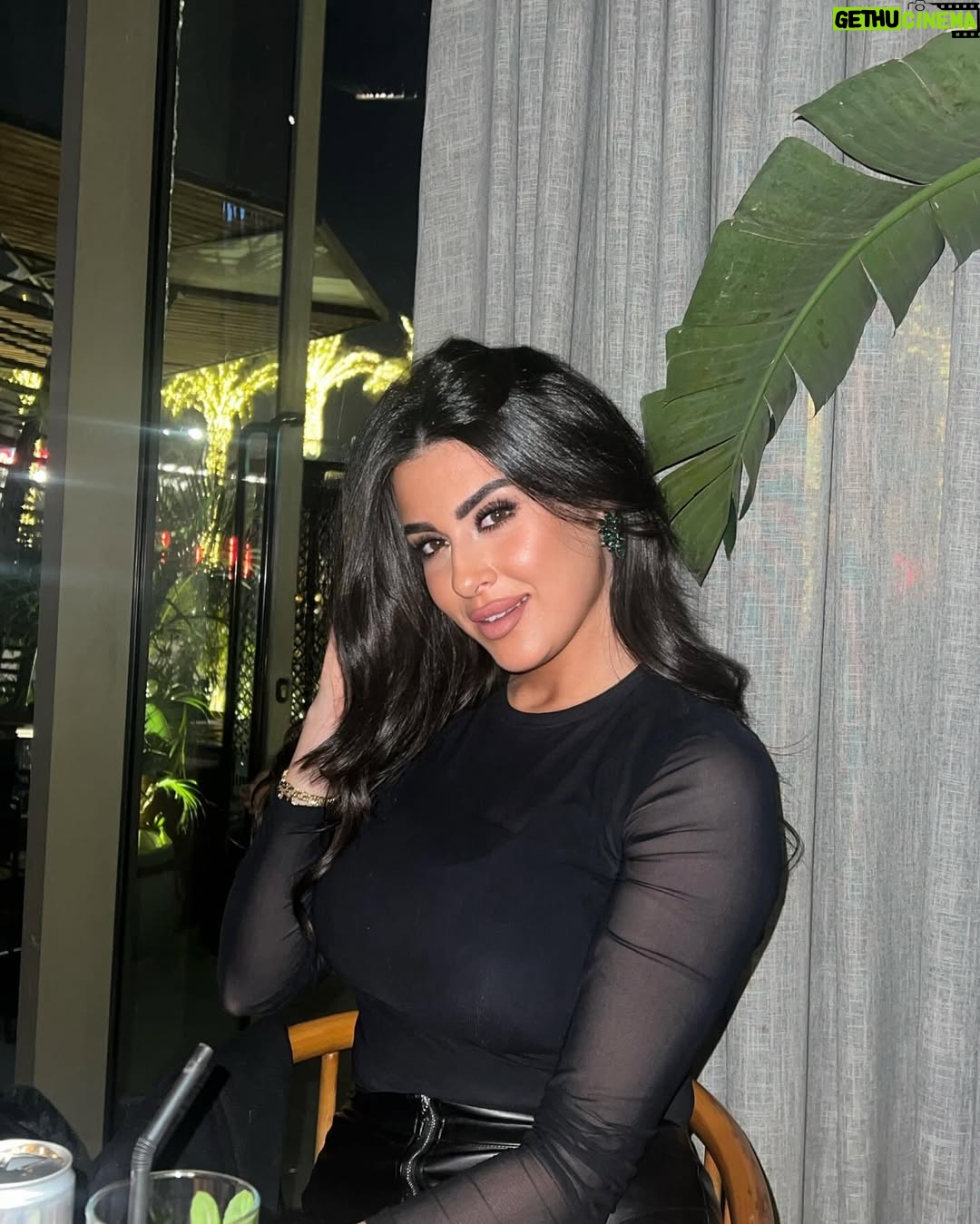 Myrna Nour El Din - 124.8K Likes - ♠️🖤♠️