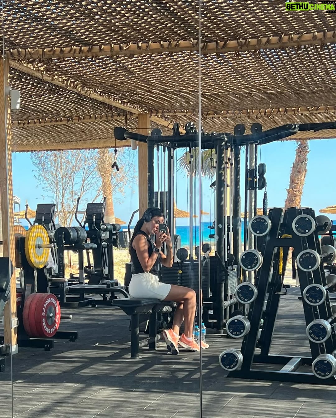 Myrna Nour El Din - 157.6K Likes - 🏋🏻‍♀️🌊