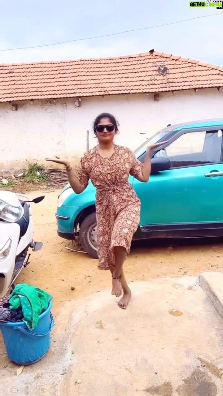 N S Manasa Gowda - 45.2K Likes - Trending✨😂

#nsmanasagowda_official_ 
#tag #raitha #mandya #nature #viral #reelkaro #share #reelkarofeelkaro #love #viralreels #insta #support #followmefollowyou #instalove #trendy #trend #viralvideos