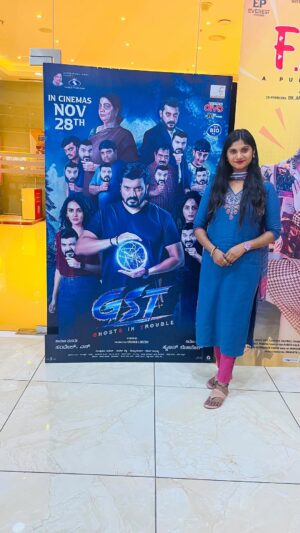 N S Manasa Gowda Instagram - Family jothe GST nodi… 100% entertainment confirmed! 👨‍👩‍👧‍👦💯

Cinema mugidu bandru manasalli innoo comedy running! 😂❤️

@srujanlokesh @lokeshproductions @sandeshproductions @chiranjeevi_s_h_
@sinchana_officiall
@sandalwood__bazaar

#GSTMovie #ComedyBlast #GSTKannadaMovie  #BlockbusterVibes
#FamilyEntertainment #SrujanLokesh #comedy
#GhostComedy
#OutAndOutComedy
#sandalwood_bazaar