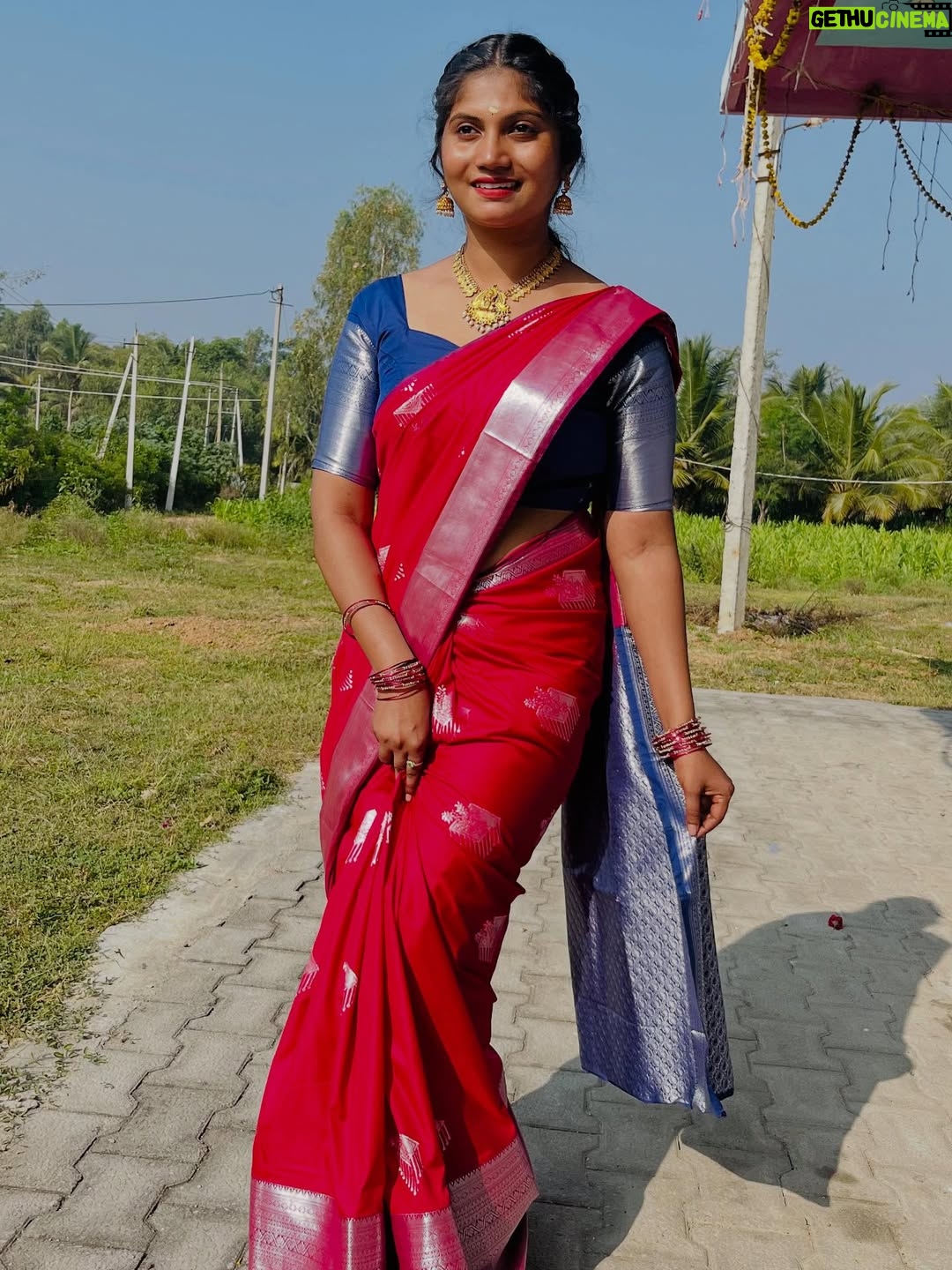 N S Manasa Gowda - 457 Likes - 