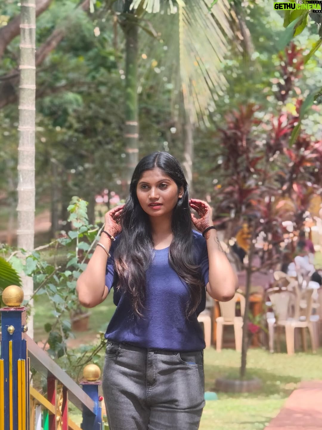 N S Manasa Gowda - 422 Likes - Which post ur like it comment me☺️

#kannada #post #kannadaposts #like4like #live #reelkarofeelkaro #postinsta #bangalore #posterdesign #share #views #liketime #kannadastatusvideos #kannadalove