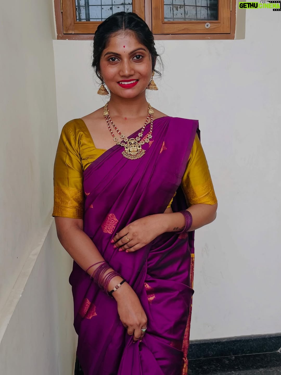 N S Manasa Gowda - 527 Likes - 