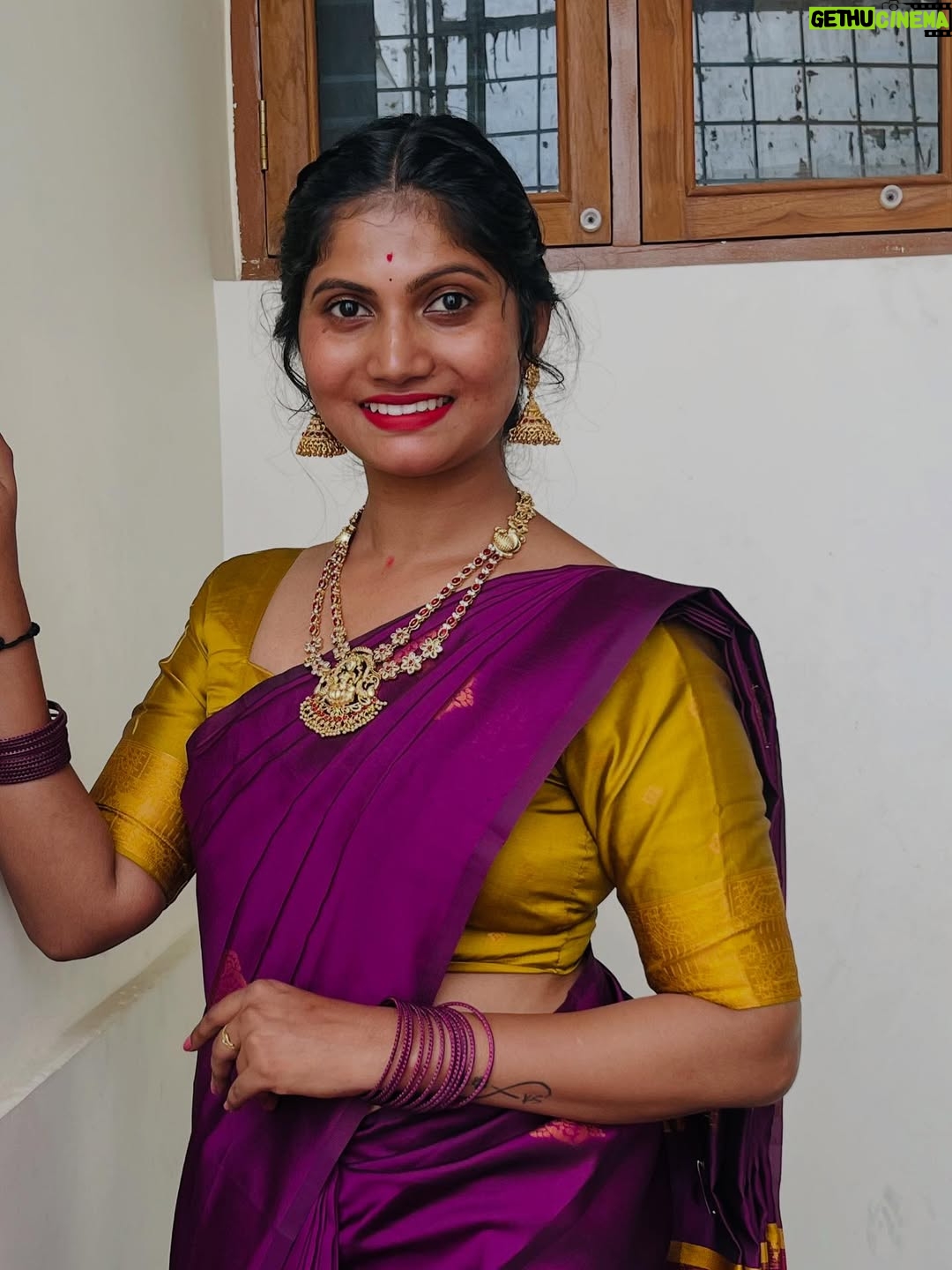 N S Manasa Gowda - 527 Likes - 