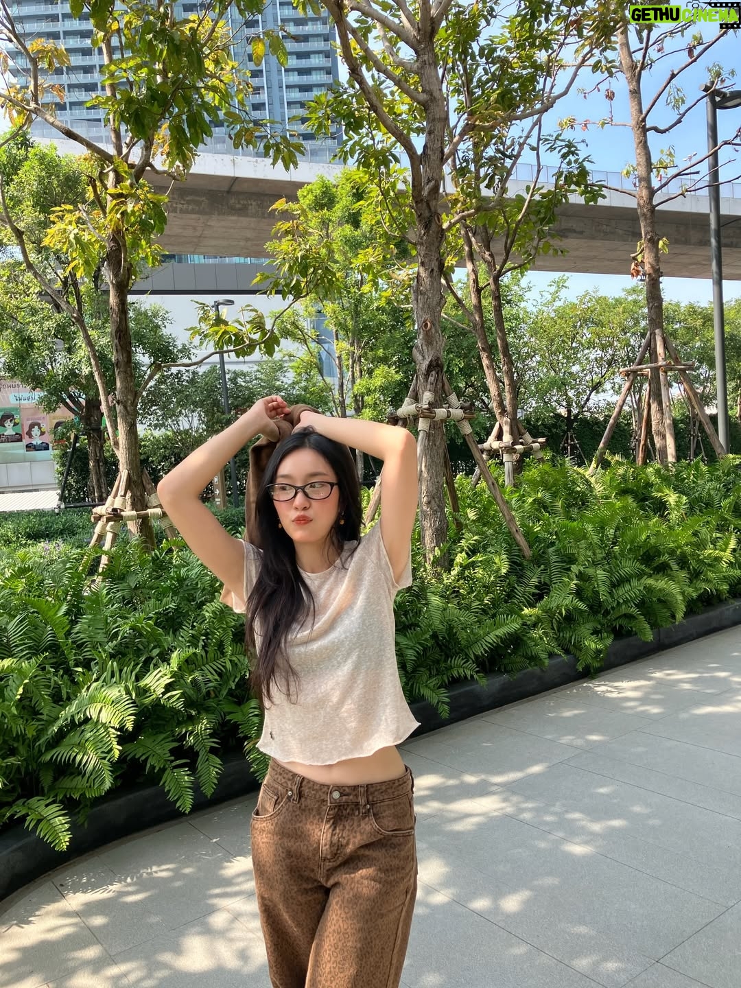 Nachcha Chuedang - 16.6K Likes - @vogueeyewear #VogueEyewear