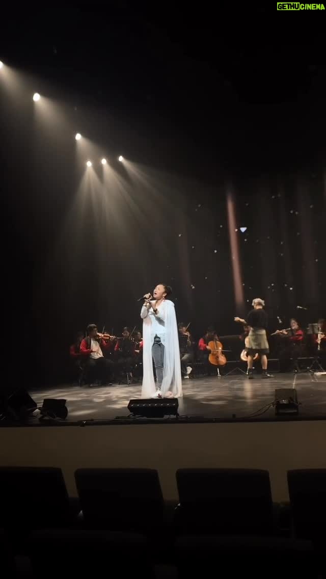 Nadia Aqilah - 1K Likes - Another beautiful song I get to explore from Malaysia’s Queen @ctdk Dato’ Siti Nurhaliza, lovingly introduced by @sparklesbynell and supported by the ever-so-radiant @rajafarouklive. Thank you @panproductionskl for bringing us all together for one unforgettable night, surrounded by stars from every corner and hearts full of soul. 🥹

Thank you my Jamie @peterthedragon for capturing my soundcheck X fitting halfway 😂 

Love you guys! ❤️