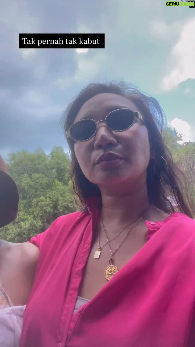 Nadia Aqilah - 9.7K Likes - Kawan saya yang ni je yang pernah travel sekali tapi kita dah takde duit tapi nak duduk island lama2 jugak pastu sama2 collect payment sana sini and share duit sama2 😂 

Things we have endured together, things we have seen and the strength that we had to pick up because we had no choice. Moment2 kita yang aneh sama sama, and how you just turn it all into comedy 😂 Selamat hari jadi my butterfly, my fellow OG Ampang girl. Saya selalu bangga dengan awak, awak tau kan. Thank you for loving me like you do. 

Sayang awak tau! @kupu_kupu ❤️ makan soon!