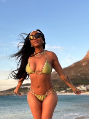 Nadia Nakai Instagram - 🌊 ☀️