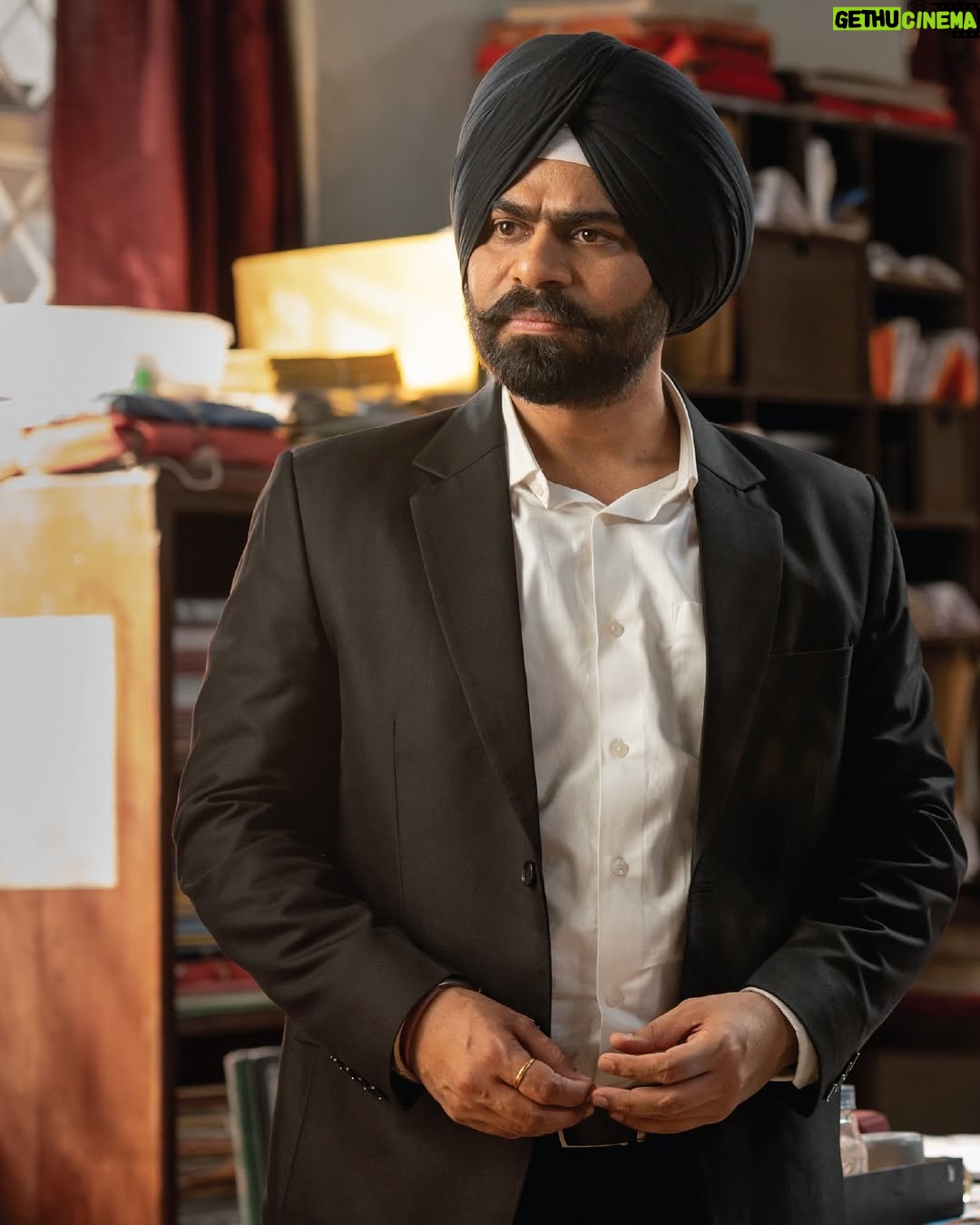 Naila Grrewal - 99.8K Likes - Order order! 👨‍⚖️ Tareekh milne wali hai.. laughter ki 🤭🫶
Maamla Legal Hai Season 2 is coming soon, only on Netflix!

#MaamlaLegalHaiS2OnNetflix
@poshampa_pictures @eightypackabs @khannasaurus #RahulPandey @golaniamit @chhotathalaiva @ravikishann @nailaagrewal @ekthapatiger @anantvjoshi @kushakapila @dineshlalyadav @tanviazmiofficial @anjumbatra @amyth__ @bijjugkalaa @natakwaala @kumaar_saurabh @anjumbatra @kunalaneja53 @tatsat2728 @anejamohak @shadan.sy @kanishkamehta @vaibhav_vishant #MilindJog #shekharpraja @veerakapuree @rahul_hemrajani @nilotpalbora_music @sarit_sc @ray_enfield @shraddha_vasugavade @vijayantkohli