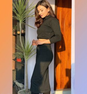 Namrata Shrestha Instagram - Smile is Sunshine of the Soul 🤗🌼🤍! #goodmorning #haveagreatday #takecare #dherai #maya