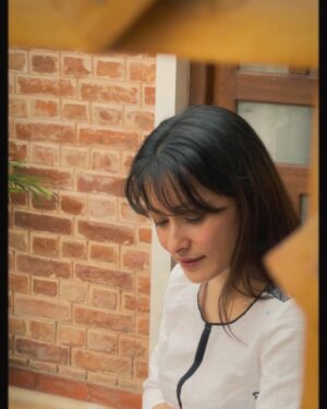 Namrata Shrestha Instagram - Appreciation post 🌼
I am very grateful to be a part of this beautiful creation by none other than Mr. Kumar Nagarkoti. Thank you, Mr. Akshaya for this gift. I am humbled to be one of the few to have received this book. Congratulations and thanks to Bhupendra Khadka ji and Book Hill for the new literary endeavor.
🎥 by @saruk_tamrakar 🤍
#kumarnagarkoti #kalpagrantha #bookhillpublication