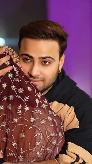 Nancy Arora Instagram - 🥺❤️ @inancyaroraaa @feel_malikk009 
.
.
.
.
.
#instagood #reels #explorepage #love #couple