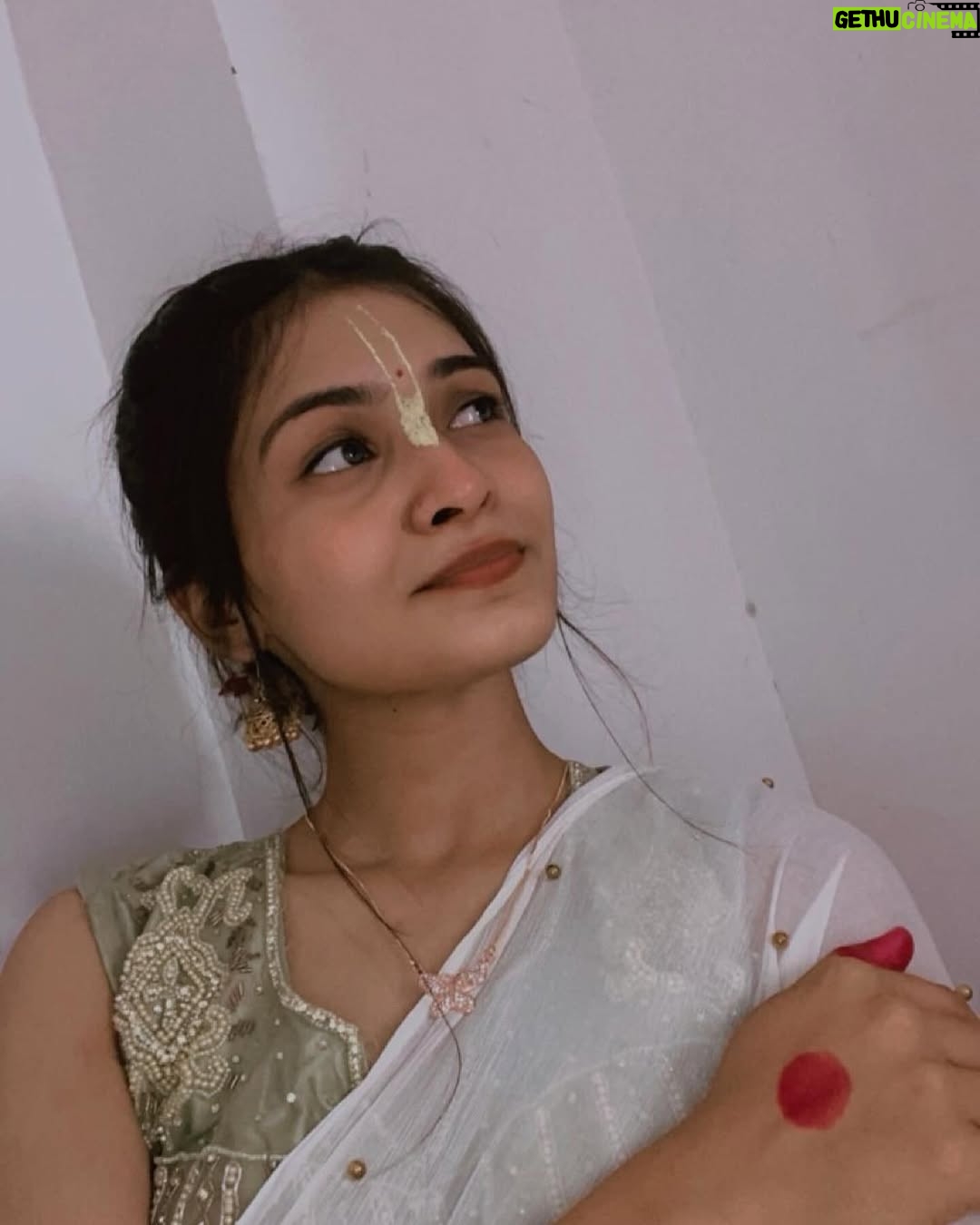 Nandini - 11.3K Likes - 💗राधे-राधे 💗 Tum prem hooo…..💜
