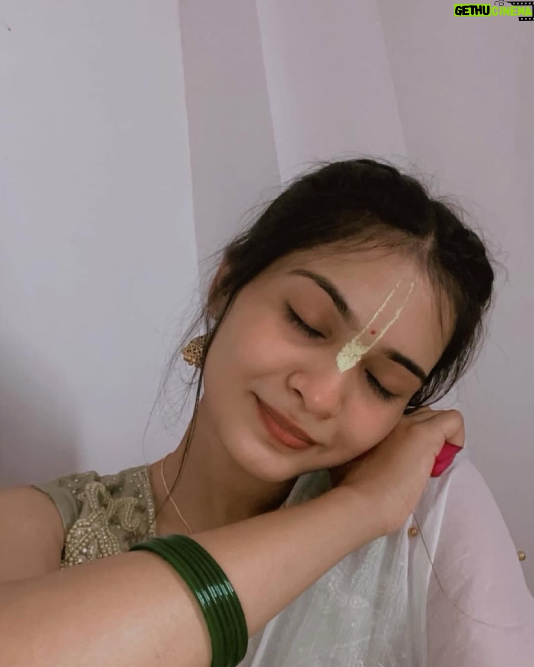 Nandini - 11.3K Likes - 💗राधे-राधे 💗 Tum prem hooo…..💜