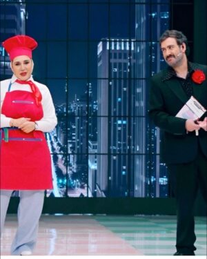 Nasim Adabi Instagram - سلام عزیزان دلم❤️
برنامه شفرونی رو دیدین؟؟؟؟؟؟
نظرتون چی بود؟! 
امیدوارم دوست داشته باشین💕
@sheferoni_serial 
@nimashabannejad 
@royamirelmi 
#شفرونی#نسیم_ادبی#رویا_میرعلمی