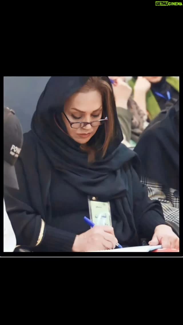 Nasrin Moghanloo - 25.5K Likes - ✍️😔🤱