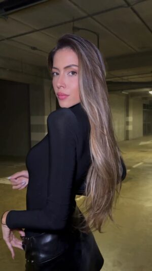 Natalia Carvajal Instagram - Cuando me dice que sabe hacer tamales…
Hair & makeup : @maujimenez91