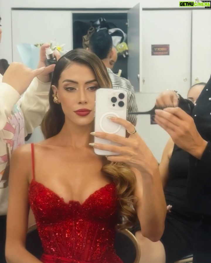 Natalia Carvajal - 6.6K Likes - Hemos tenido una temporada hermoooosa 😭
Gracias por todo su amor 🥰