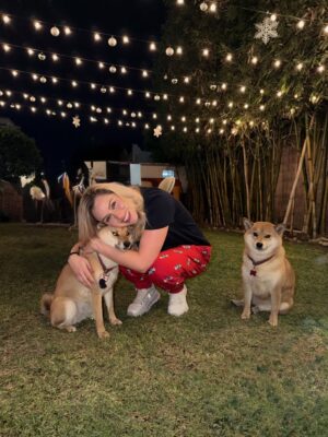 Natalia Juárez Instagram - Terminé el 2025 y empecé el año 2026 tranquila, sin hacer mucho ruido mirando hacia adentro y siendo consciente del gran año que nos espera ❤️✨🎉 ¿cómo iniciaste el año?