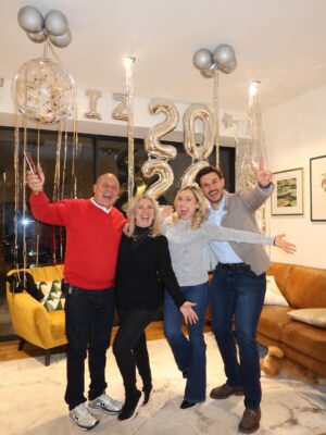Natalia Juárez Instagram - Terminé el 2025 y empecé el año 2026 tranquila, sin hacer mucho ruido mirando hacia adentro y siendo consciente del gran año que nos espera ❤️✨🎉 ¿cómo iniciaste el año?