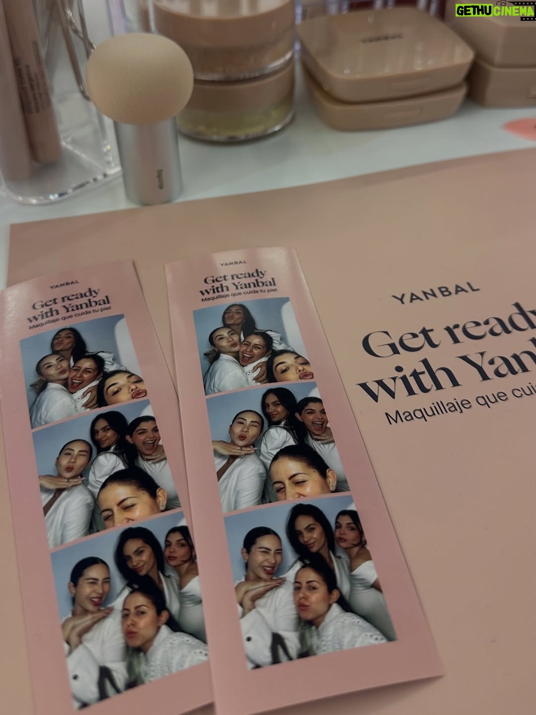 Natalie Vértiz - 45.5K Likes - La magia empieza cuando decides creer en ti ✨
Creer en tu voz, en tu camino y en todo lo que eres capaz de construir.
Hoy celebro esa magia junto a @yanbal , una marca que apuesta por mí desde hace varios años y que, como yo, cree profundamente en el crecimiento, la fuerza y la evolución de la mujer. Gracias fam por un 2025 fuera de serie! 

Gracias por caminar a mi lado y por seguir inspirando a tantas mujeres a brillar con confianza y autenticidad. 💖