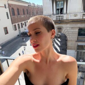 Natasha Dupeyrón Instagram - Me rape para Tamara. Espero hayan disfrutado la escena. Con mucho amor para ustedes. 

Emma, Barb, Minor, Juan, Wero  gracias por estar conmigo en ese momento! Los quiero mucho. 

Salvador G. Te debo mucho.