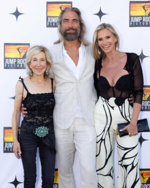 Natasha Henstridge Instagram - What a great weekend celebrating @houseofabrahammovie, so grateful for all of the support I’m so glad most of you loved the film ! (Most 😂) Thanks for my incredible core friend group for always showing up for me! You know who you are!  And to my collaborators, writer and director, on a job well done Congrats @lisabelcher @lukashassel @mslinshaye playing at select locations in NY and LA.