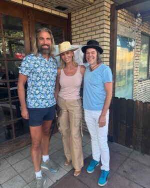 Natasha Henstridge Instagram - What a great weekend celebrating @houseofabrahammovie, so grateful for all of the support I’m so glad most of you loved the film ! (Most 😂) Thanks for my incredible core friend group for always showing up for me! You know who you are!  And to my collaborators, writer and director, on a job well done Congrats @lisabelcher @lukashassel @mslinshaye playing at select locations in NY and LA.