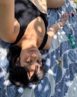 Natasha Khan Instagram - 2025 ⋆°.☾⋆.ೃ࿔*:⋆

Spanish sun ☀️
Feeding the ducks
Brian Eno brings artists and activists together 💎
Curry truck on magnetic island 🏝️
The Virgin Mary has amazing style
Wizard dog
Most played record of 2025
Little bro’s 40th, 80s themed of course
Friends and masks in Sussex
Mixing the Harp Visions record with T J Allen 🪉
🦇