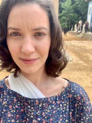 Nathalia Dill Instagram - Nem toda guerra se trava com arma na mão.
Às vezes, a luta é dentro da gente. E Valiana encara de frente. No sertão, coragem é de nascença. 

#GuerreirosDoSol @globoplaynovelas