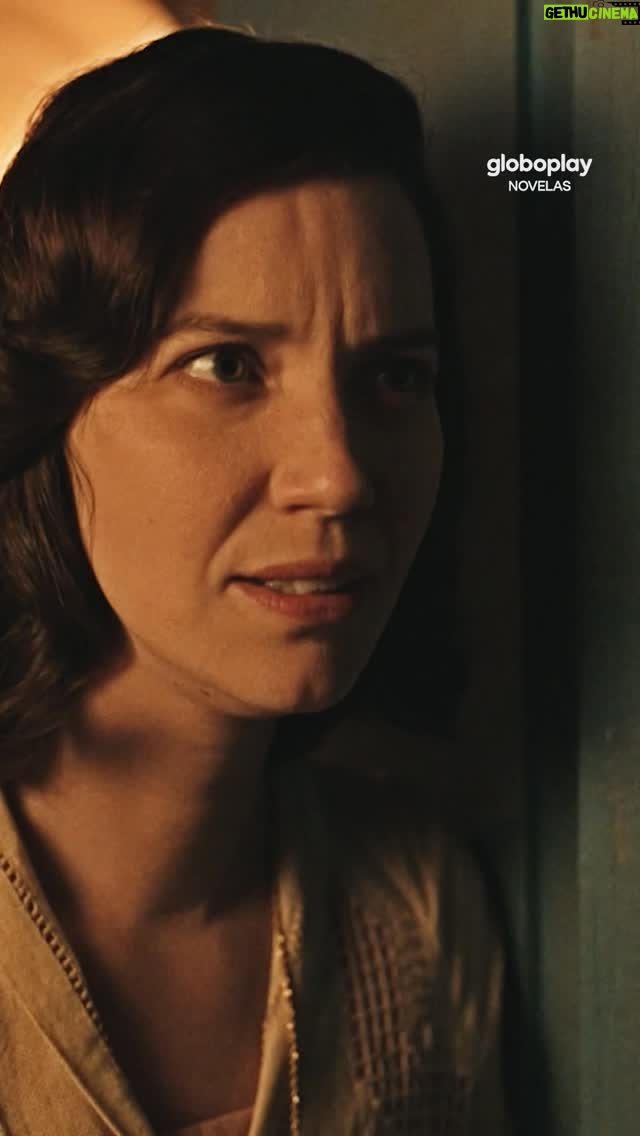 Nathalia Dill - 30.7K Likes - Valiana demonstra interesse por Padre Bida e o deixa desconcertado… será que vem aí? 👀

▶️: Guerreiros do Sol