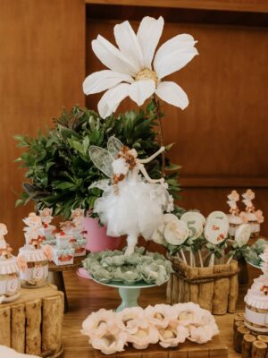 Nathalia Dill Instagram - 5 anos da Eva! 🧚🏼‍♂️🧡

Fotos @babuskafotografia 
Festa @lorenaduquefestas
Animação @pulebrinque_animacoes
