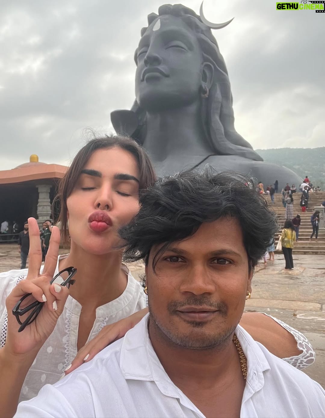 Nathalia Kaur - 1.1K Likes - Thank you my friend @quadzilla_.fitness for providing me this amazing experience 🥹 🩵

Heart touching to be close to this magnificent 💫