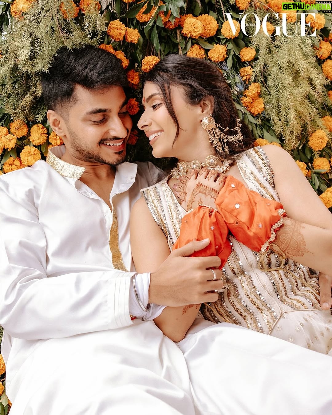 Nayab Midha - 137.7K Likes - “We’re just two people who slowly built a life around love, friendship and respect,” 

Nayab & Ayush 🤍

As seen on @vogueindia 
Penned by @boichatterjee 

Bride - @nayab.midha
Bridal Makeup - @makeoversbyridhiverma
Cocktail Makeup - @nehabilandimakeovers 
Hair - @vinodartistry
Outfit - @marwarcouture @payalkeyalofficial 
Jewellery - @raabtabyrahul @kaya_diamonds @amamajewels 
Styling - @simrankumar19