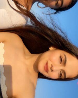 Neha Jethwani Instagram - Happy me day🤍
.
.
.
.
Also thank you everyone for your warm wishes❤️
#birthdaydump #nehajethwani #birthday2024 #instagram #nehalians
