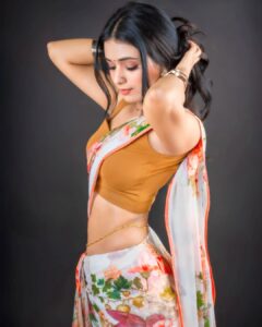 Actress Neha Solanki HD Photos and Wallpapers September 2025