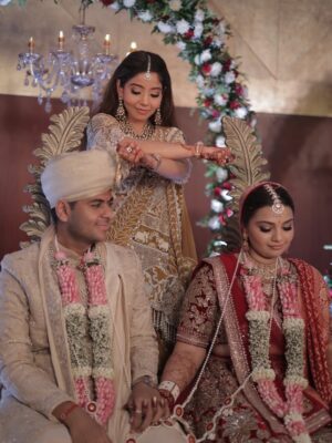 Neha Vora Jhaveri Instagram - My baby brother is actually married and my heart is so, so full 💛What a beautiful wedding, what a beautiful start to their forever. @saachi50 , welcome to our crazy, loving family, you’ve added so much warmth and ‘Ronak’ to our lives already 😘🤗 @thetrulylitwedding
#SachMeinRonakAaGayi @ronakk18