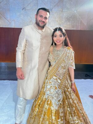 Neha Vora Jhaveri Instagram - My baby brother is actually married and my heart is so, so full 💛What a beautiful wedding, what a beautiful start to their forever. @saachi50 , welcome to our crazy, loving family, you’ve added so much warmth and ‘Ronak’ to our lives already 😘🤗 @thetrulylitwedding
#SachMeinRonakAaGayi @ronakk18