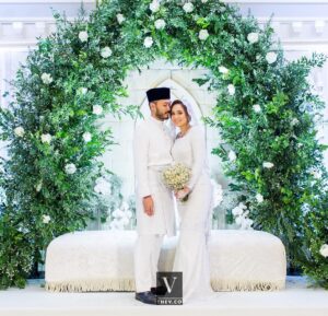Nelydia Senrose Instagram - The day I became a wife ✨
#myotherHafezNel
@kayangangallery