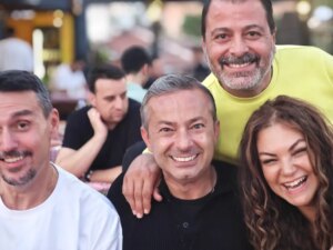Nez Instagram - Fazla söze gerek kalmadan sevgiyle yolumuza devam 🤍🙏🏻🥰 @degirmencirfan @albyrkertgrl @saintjer_ @djyelizdemir 💕 
Buruş buruş olana kadar 🥹